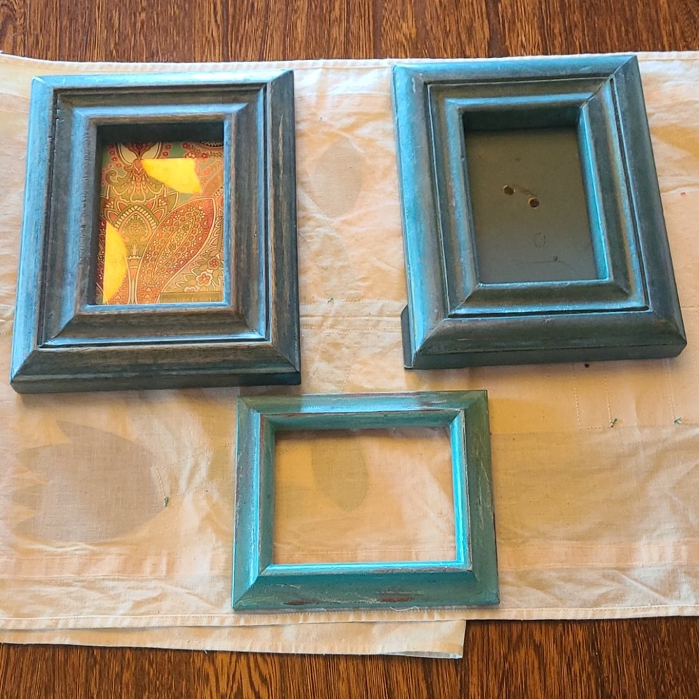 Blue Frames - group of 3